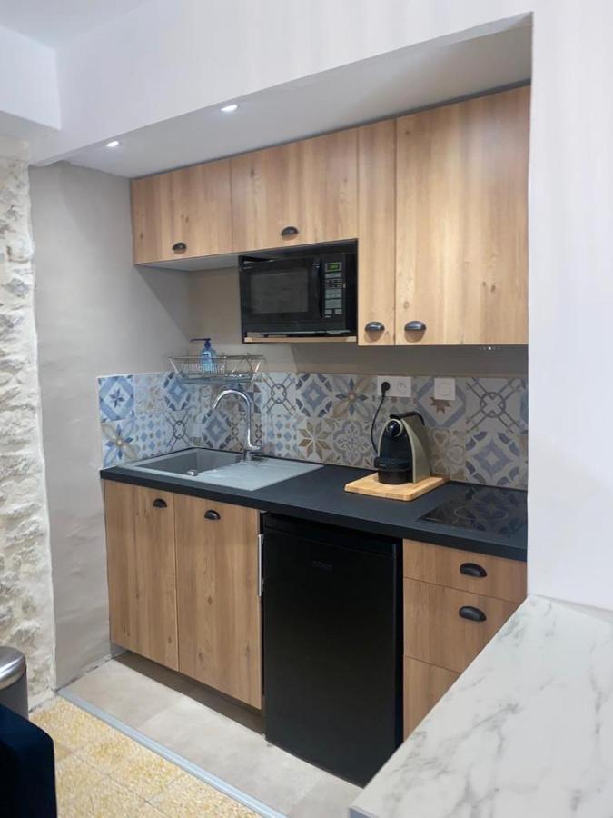 La Tour 2: Appart Neuf Au Coeur De La Petite Venise L'Isle-sur-la-Sorgue Ngoại thất bức ảnh